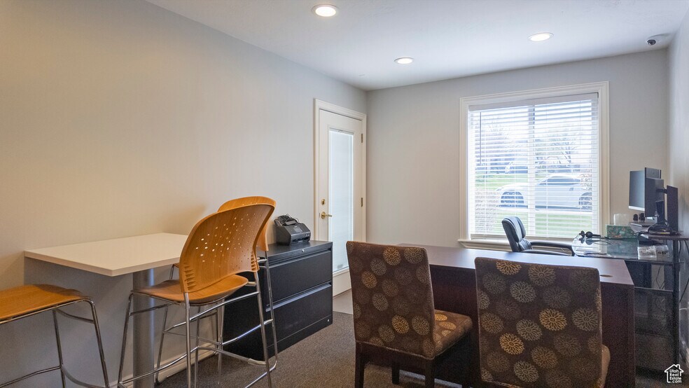 More Photos Of 11576 S State St, Draper Medical For Lease