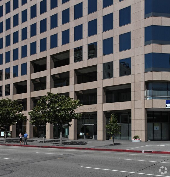 More Photos Of 801 S Grand Ave, Los Angeles Office For Lease