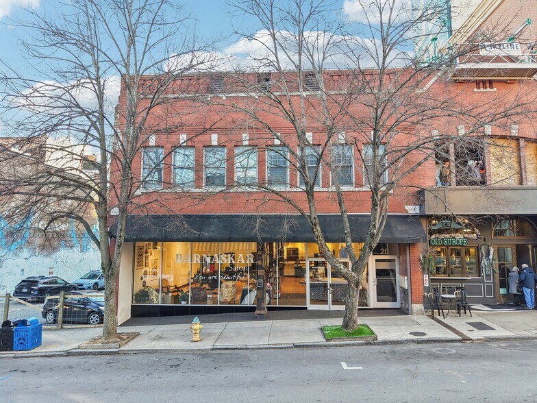 More Photos Of 22 Broadway St, Asheville Storefront Retail Office For Lease