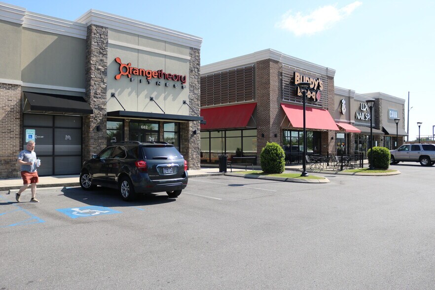 More Photos Of 682 Paul Huff Pky NW, Cleveland Storefront For Lease