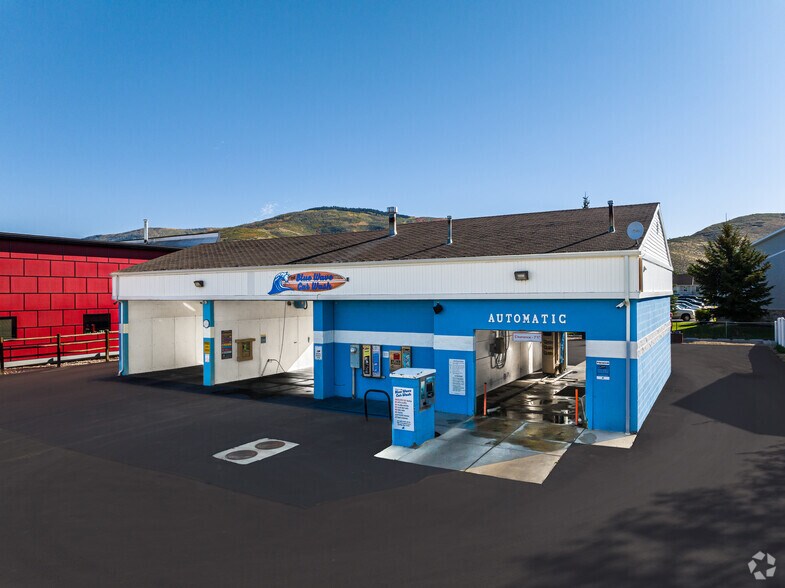 Primary Photo Of 571 S Main St, Kamas Carwash For Sale