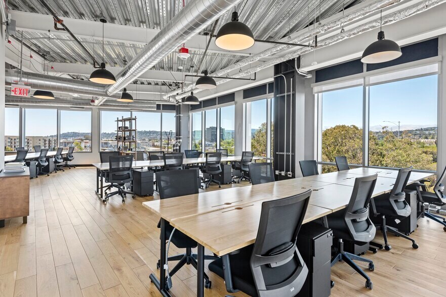 More Photos Of 400 Concar Dr, San Mateo Coworking Space