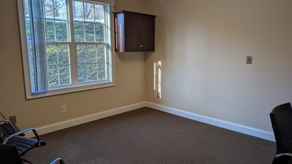 More Photos Of 6045 Southard Trce, Cumming Office For Lease