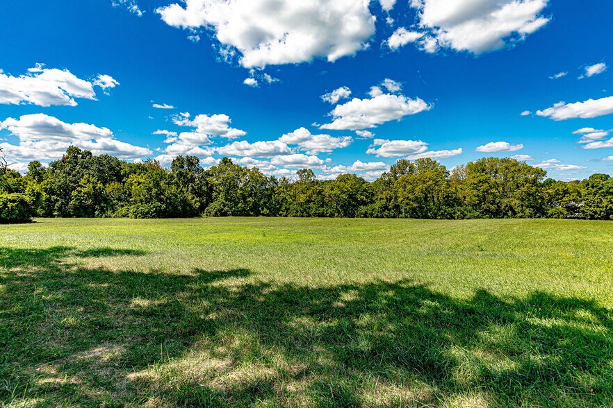 More Photos Of 2921 Tylersville Rd, Hamilton Land For Sale