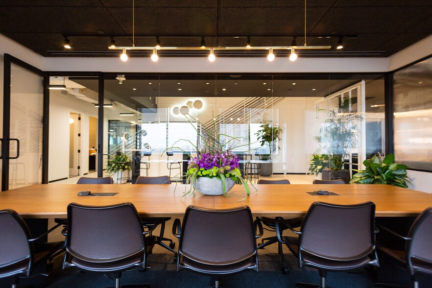 More Photos Of 1925 Century Park E, Los Angeles Coworking Space