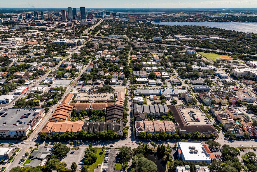 More Photos Of 504 S Moody Ave, Tampa Office For Sale