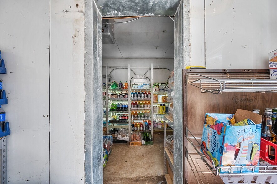 More Photos Of 10277 N 2130 Rd, Foss Convenience Store For Sale