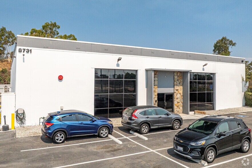 More Photos Of 8731 & 8741 Pioneer Blvd, Santa Fe Springs Warehouse For Sale