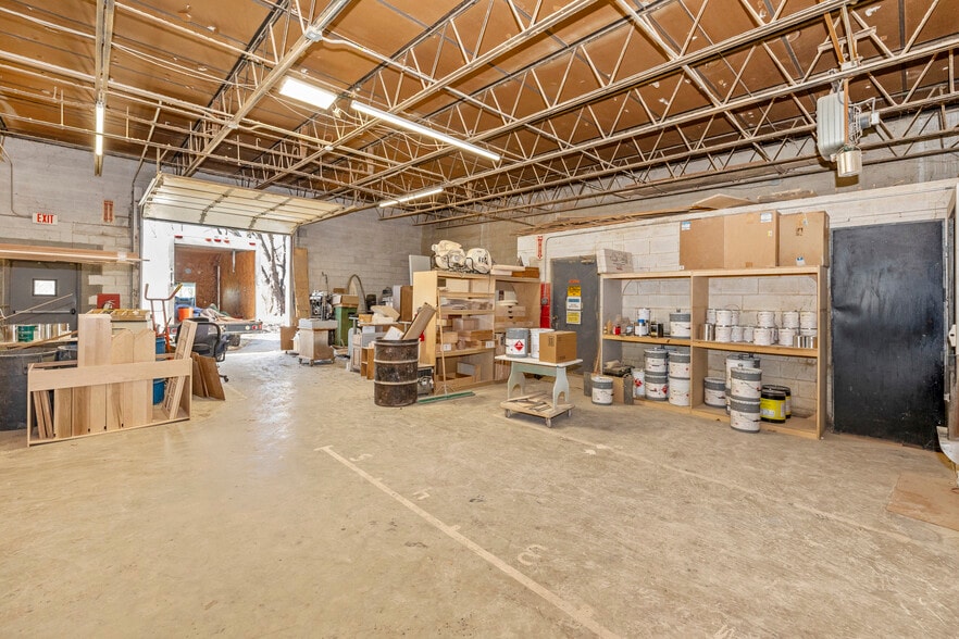 More Photos Of 18001 Sellman Rd, Dickerson Light Manufacturing For Sale