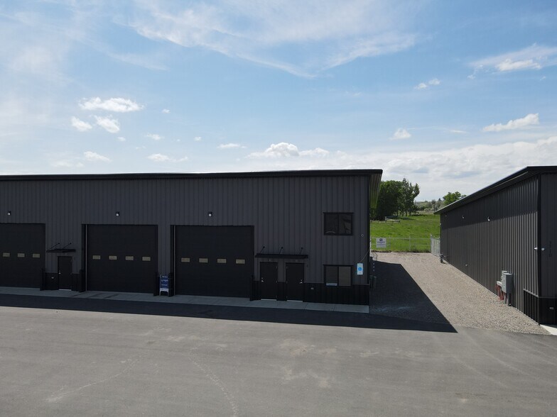 More Photos Of 3734 Crescent Lake Rd, Billings Warehouse For Lease