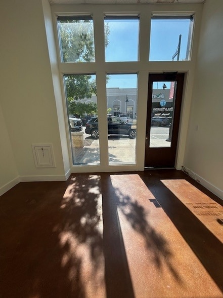 More Photos Of 6 S 1st St, Temple Office For Sale