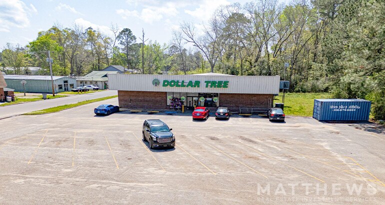 More Photos Of 911 Farris Ave, Elba Freestanding For Sale