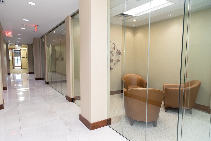 More Photos Of 451 Florida St & 450 Laurel St, Baton Rouge Unknown For Lease