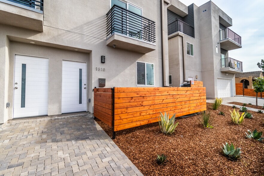 More Photos Of 1818 Thurman Ave, Los Angeles Apartments For Sale