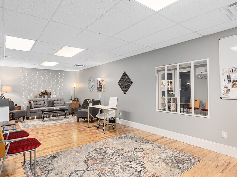 More Photos Of 125-161 S Lexington Ave, Asheville Apartments For Sale