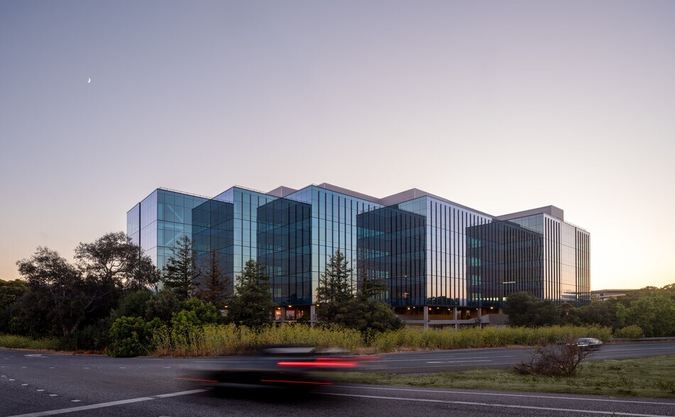 More Photos Of 405 Industrial Rd, San Carlos Office For Lease