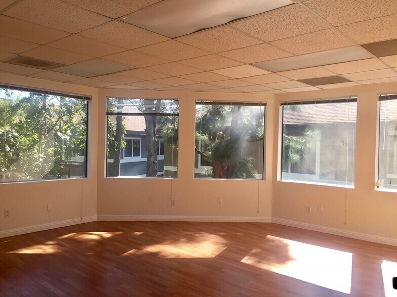 More Photos Of 2900 Bristol St, Costa Mesa Loft Creative Space For Sale