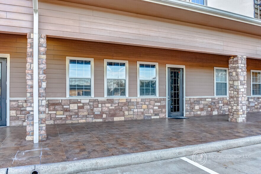 More Photos Of 7918 Broadway St, Pearland Unknown For Lease