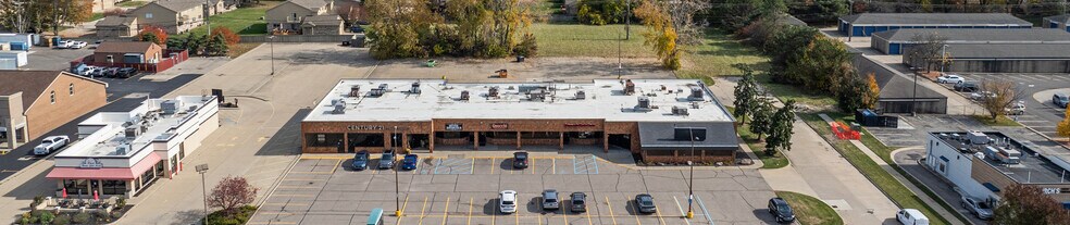 More Photos Of 41560-41660 Garfield Rd, Clinton Township Freestanding For Sale