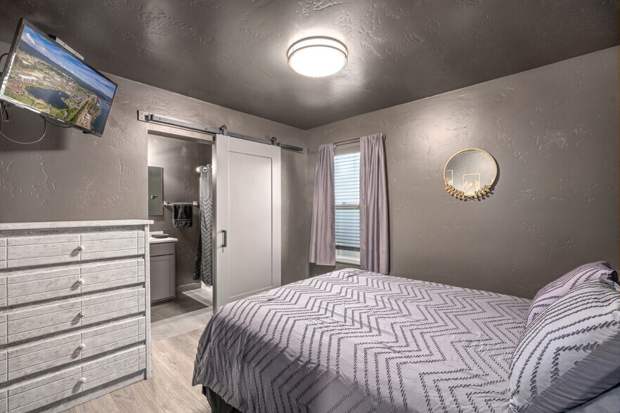 More Photos Of 219 E Coeur D Alene Lake Dr, Coeur d'Alene Apartments For Sale