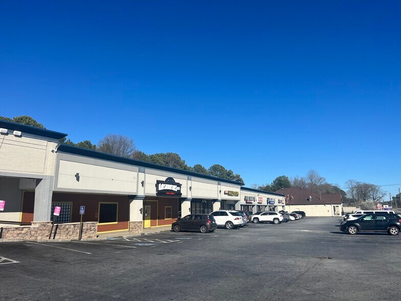 More Photos Of 1210 Rockbridge Rd, Norcross General Retail For Sale