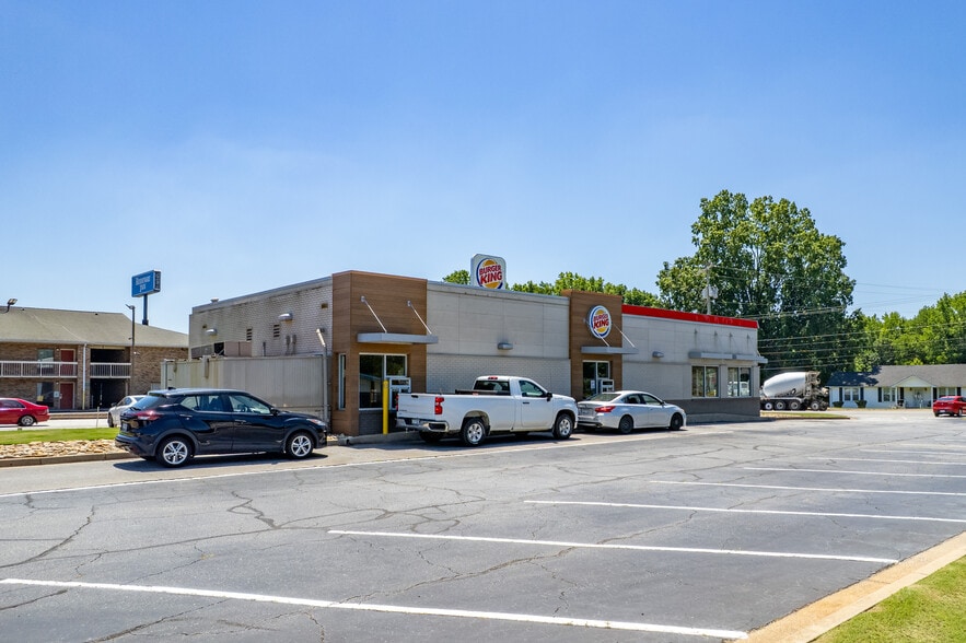 More Photos Of 2200 New Cut Rd, Spartanburg Fast Food For Sale
