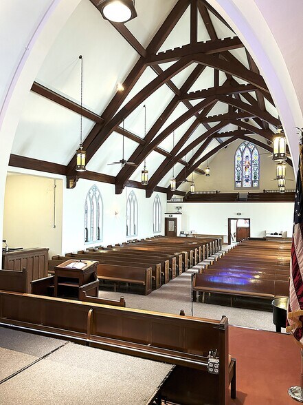 More Photos Of 1900 Oak Park Ave, Berwyn Religious Facility For Sale