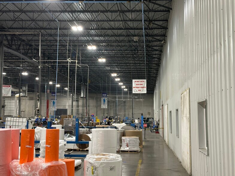 More Photos Of 3500 Flanders Dr, Ardmore Distribution For Lease