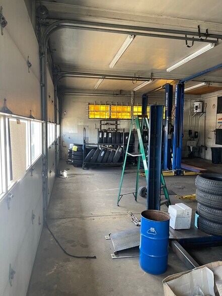 More Photos Of 203 Sparta St, McMinnville Service Station For Sale