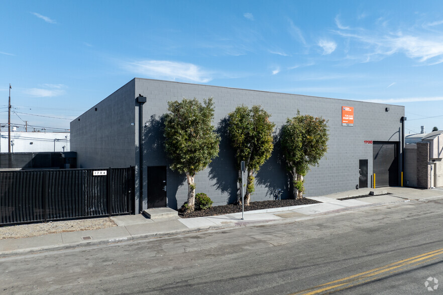 Primary Photo Of 1700 Hayes Ave, Long Beach Warehouse For Lease