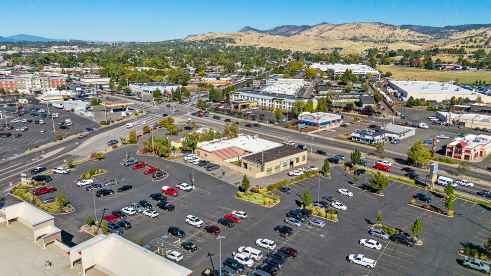 More Photos Of 2730 S 6th St, Klamath Falls Auto Repair For Sale