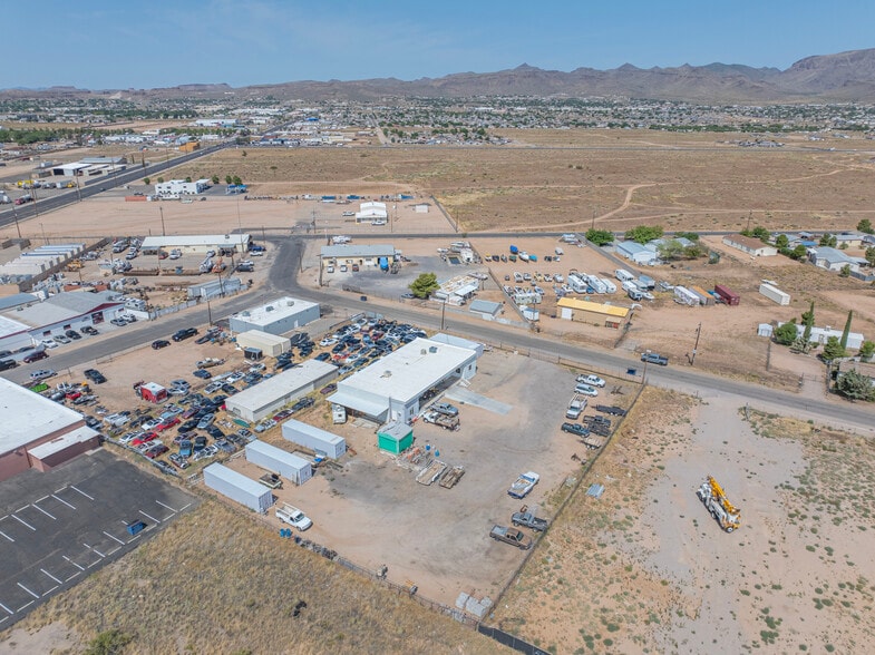 More Photos Of 3560 Sunshine Dr, Kingman Warehouse For Sale