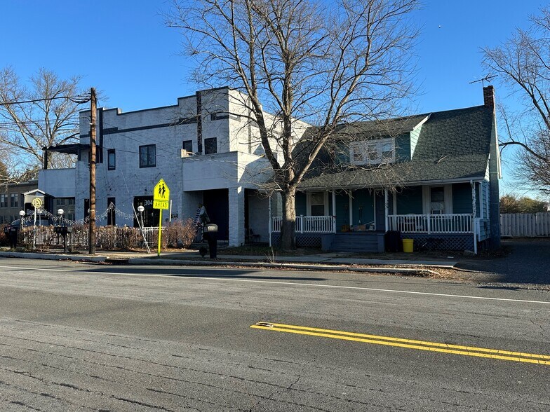 Primary Photo Of 304 Georges Rd, Dayton General Retail For Sale