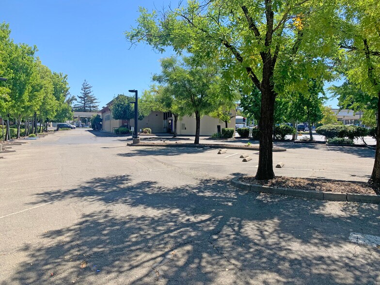 More Photos Of 2201 Mendocino Ave, Santa Rosa General Retail For Sale