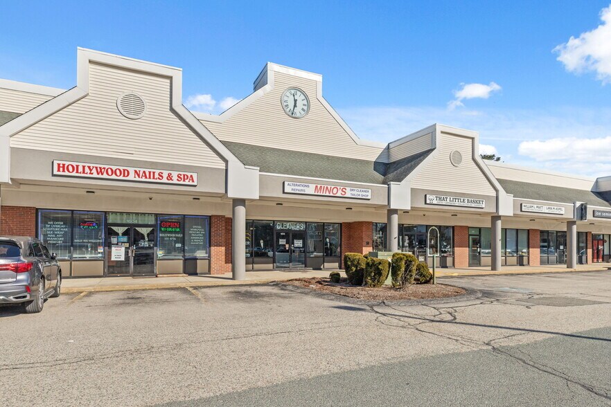 More Photos Of 1606 Main St, Weymouth Storefront For Lease