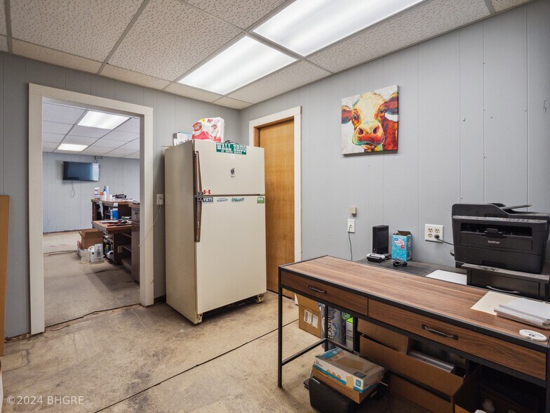 More Photos Of 502 Highway 5 Business N Hwy, Pleasantville Storefront Retail Office For Sale