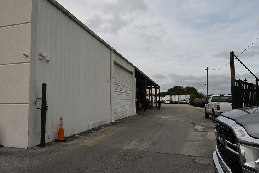 12475 W Colonial Dr, Winter Garden, FL 34787 Retail For Lease