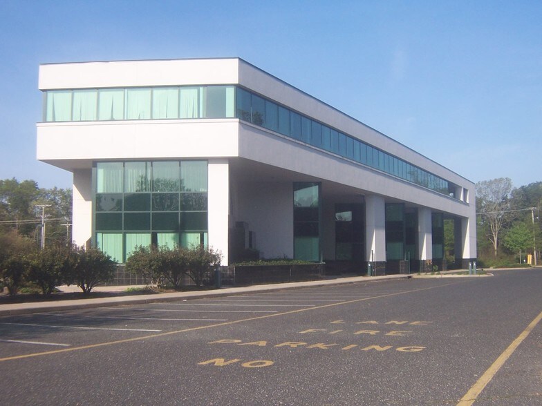 More Photos Of 525 Jack Martin Blvd, Brick Medical For Lease