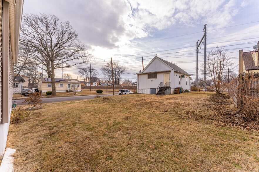 More Photos Of 900 E Baltimore Ave, Linden Specialty For Sale