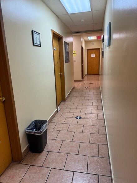 More Photos Of 4243 Frankford Ave, Philadelphia Office For Sale