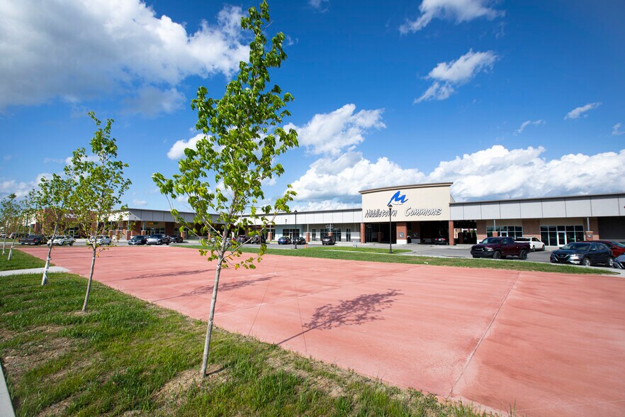 More Photos Of 2600 Middletown Commons, White Hall Storefront For Lease