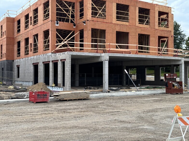 More Photos Of 140 S Elm St, Waconia Apartments For Lease