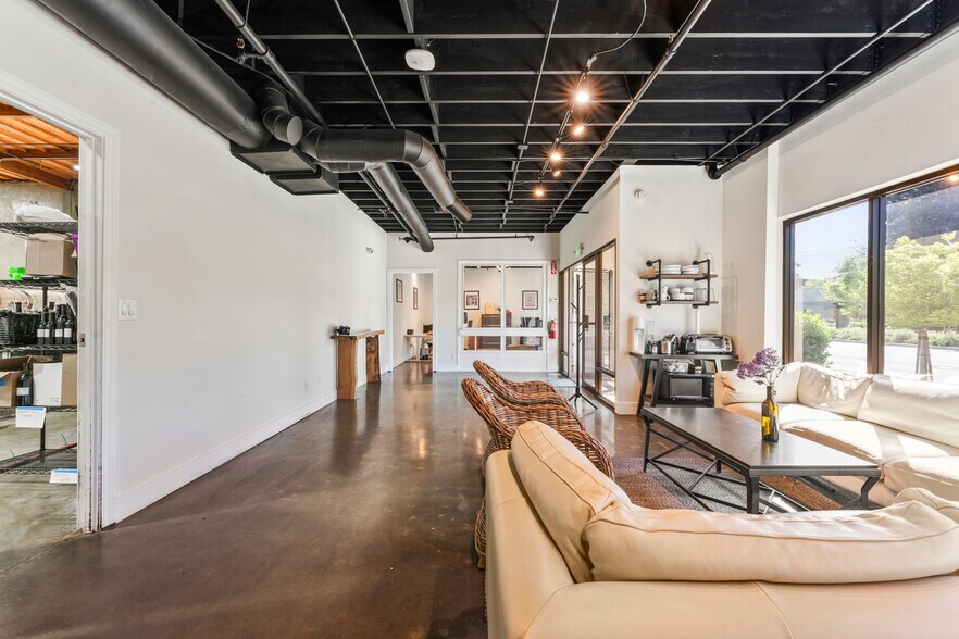 More Photos Of 962 Kaiser Rd, Napa Warehouse For Sale
