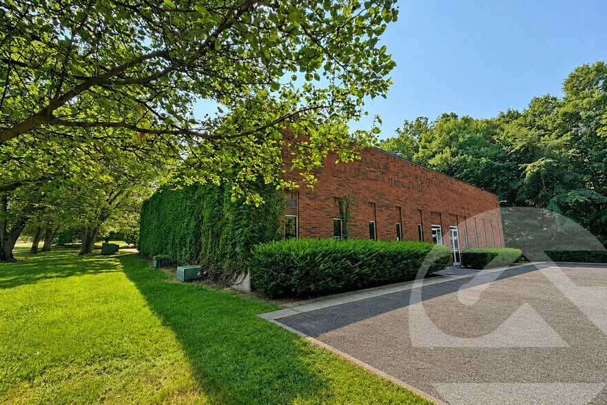 Primary Photo Of 4657 Platt Rd, Ann Arbor Warehouse For Lease