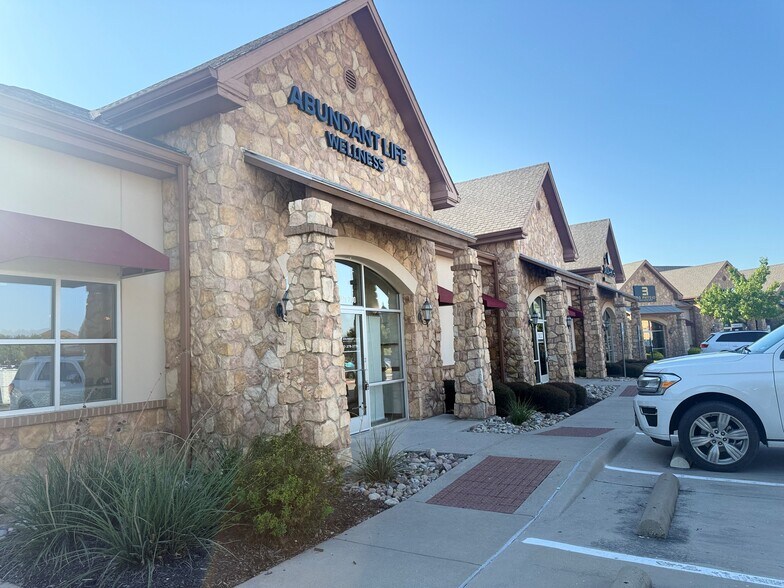 Primary Photo Of 4312 Heritage Trace Pky, Fort Worth Medical For Sale