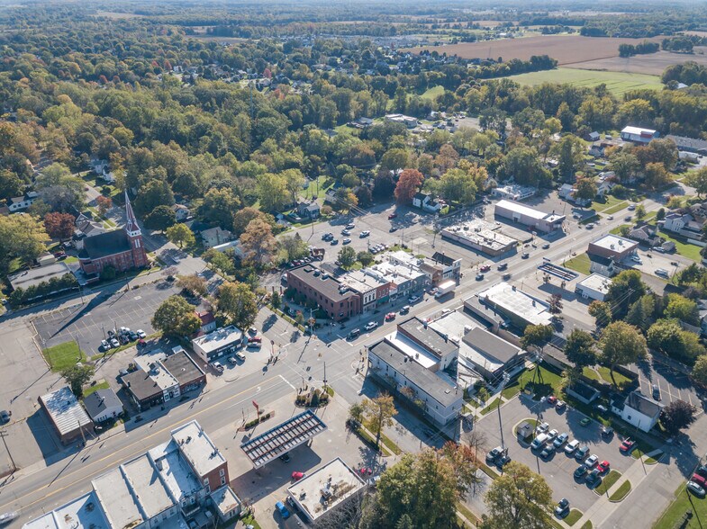 More Photos Of 107 S Main St, Almont Restaurant For Sale