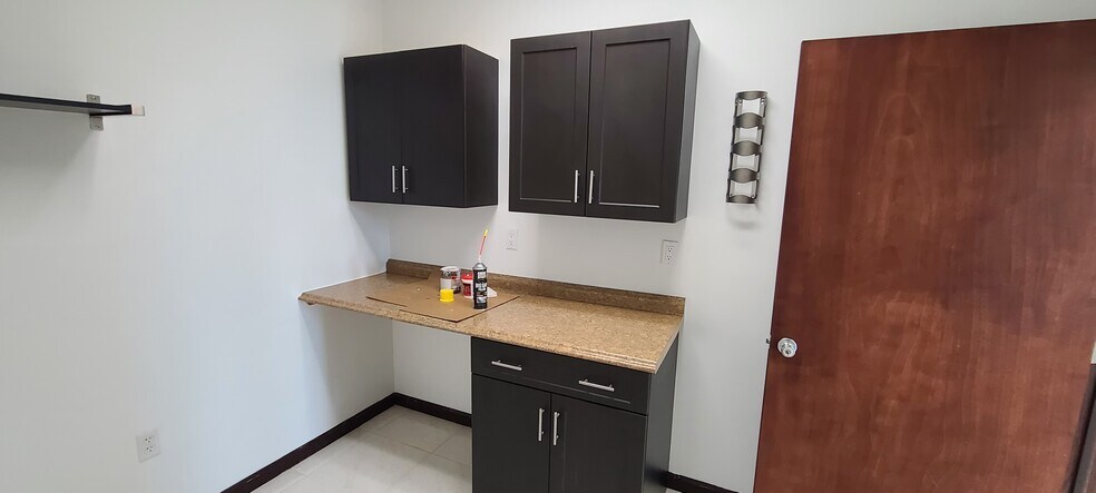 More Photos Of 7950 NW 53rd St, Doral Medical For Sale
