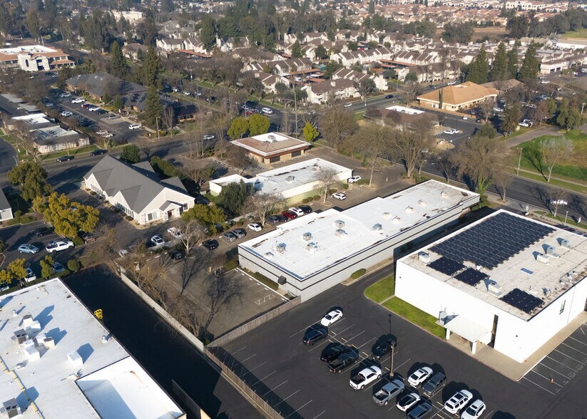 More Photos Of 3191 M St, Merced Office For Sale