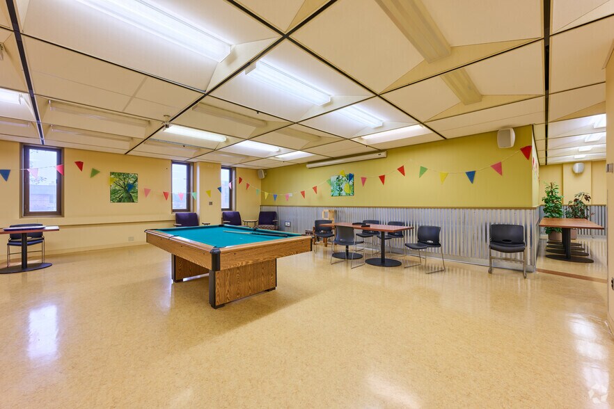 More Photos Of 150 Verona St, Rochester Office For Sale