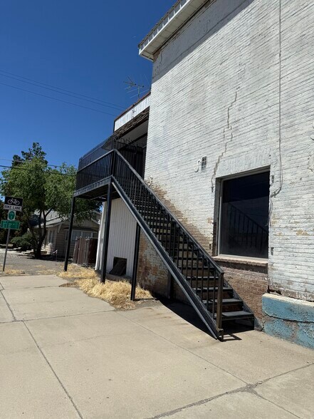 More Photos Of , Battle Mountain General Retail For Sale